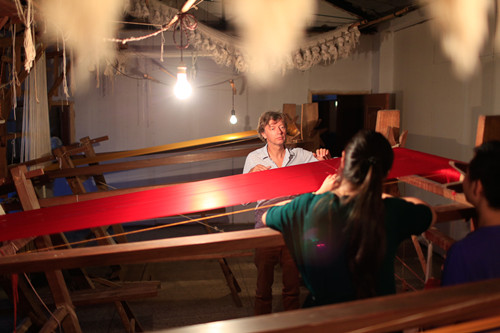 宜贡坊云锦迎来世界级设计师入驻，让西方文化与云锦交融